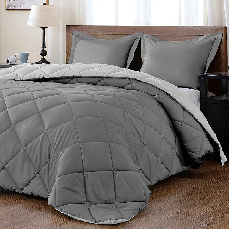 Pcing HME Lightweight Winter solid Comforter Set (Queen) with 2 Pillow Shams - 3-Piece Set - Charcol and Grey - Down Alternative Reversible Comforter