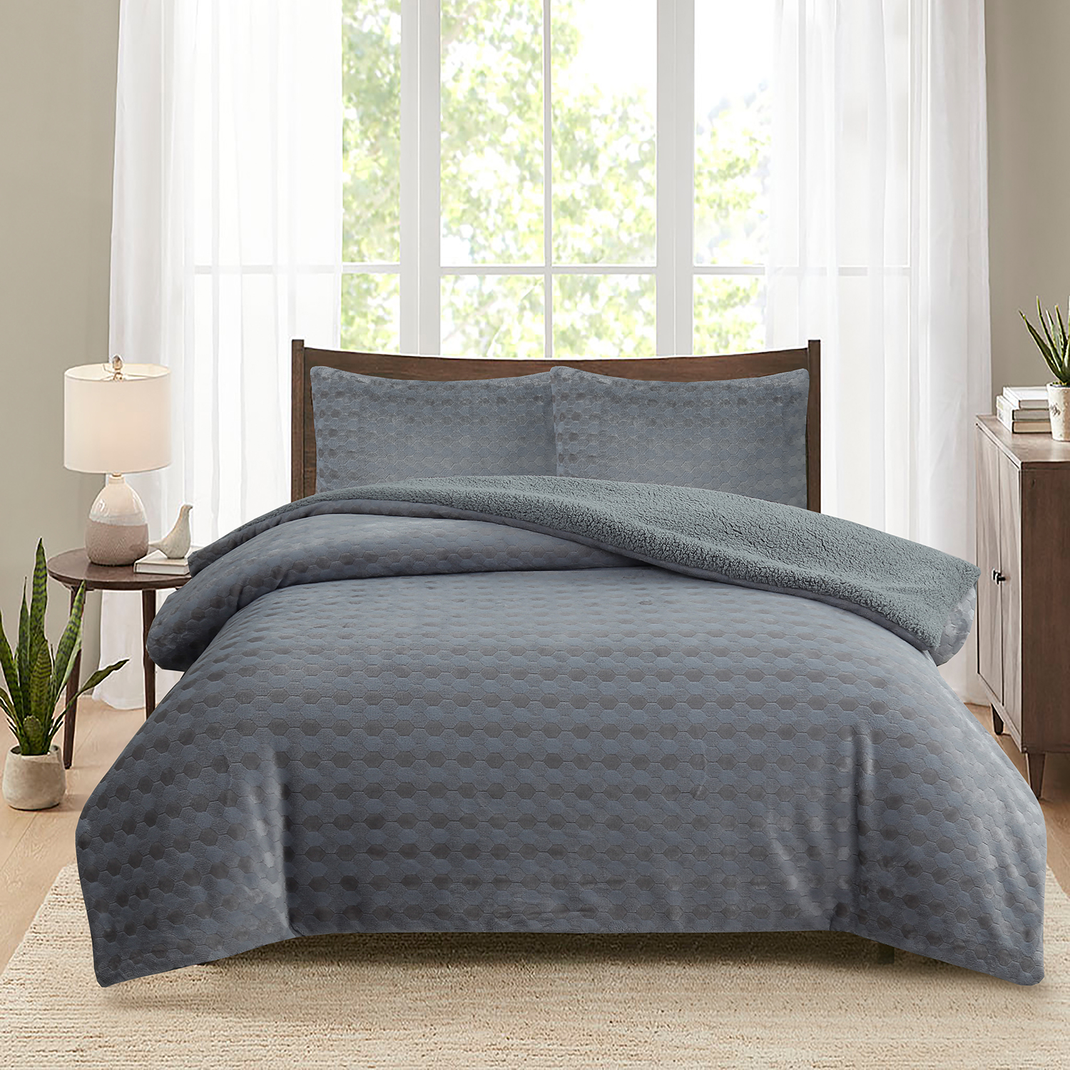 Gray cation flannel quilt 