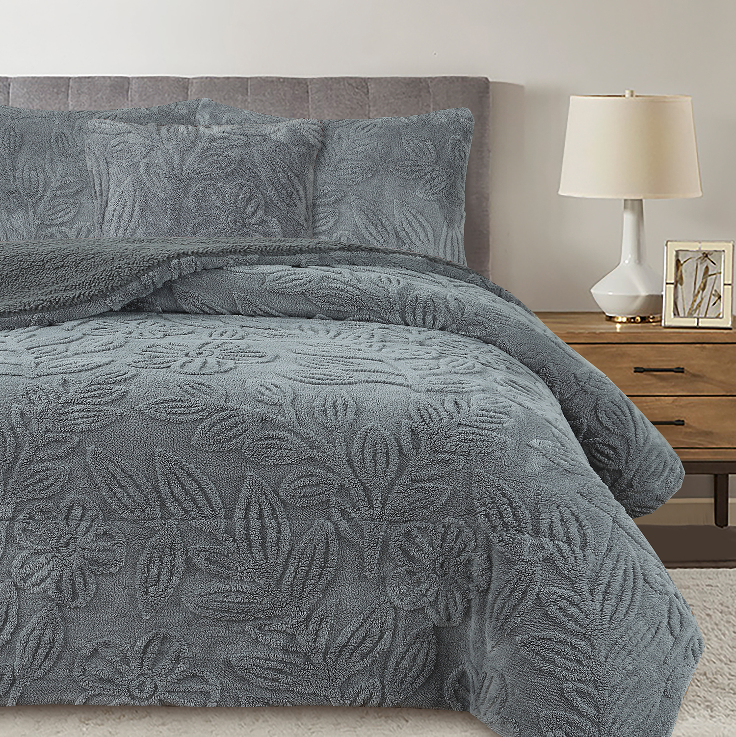 Gray flowers jacquard sherpa comforter