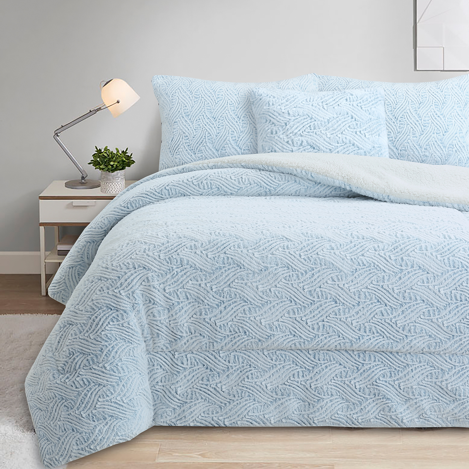 Blue fashion wave PV fur comforter 