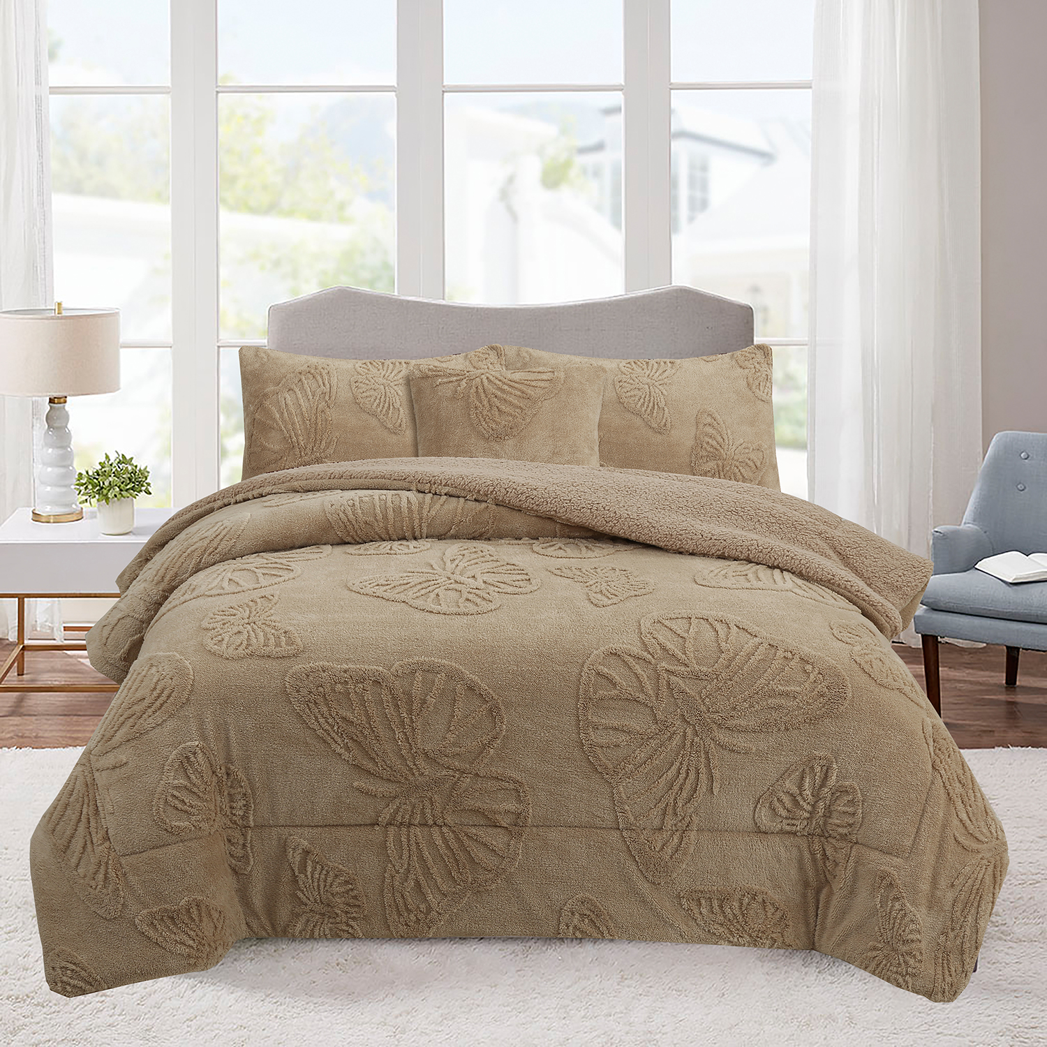 Butterfly jacquard sherpa quilt