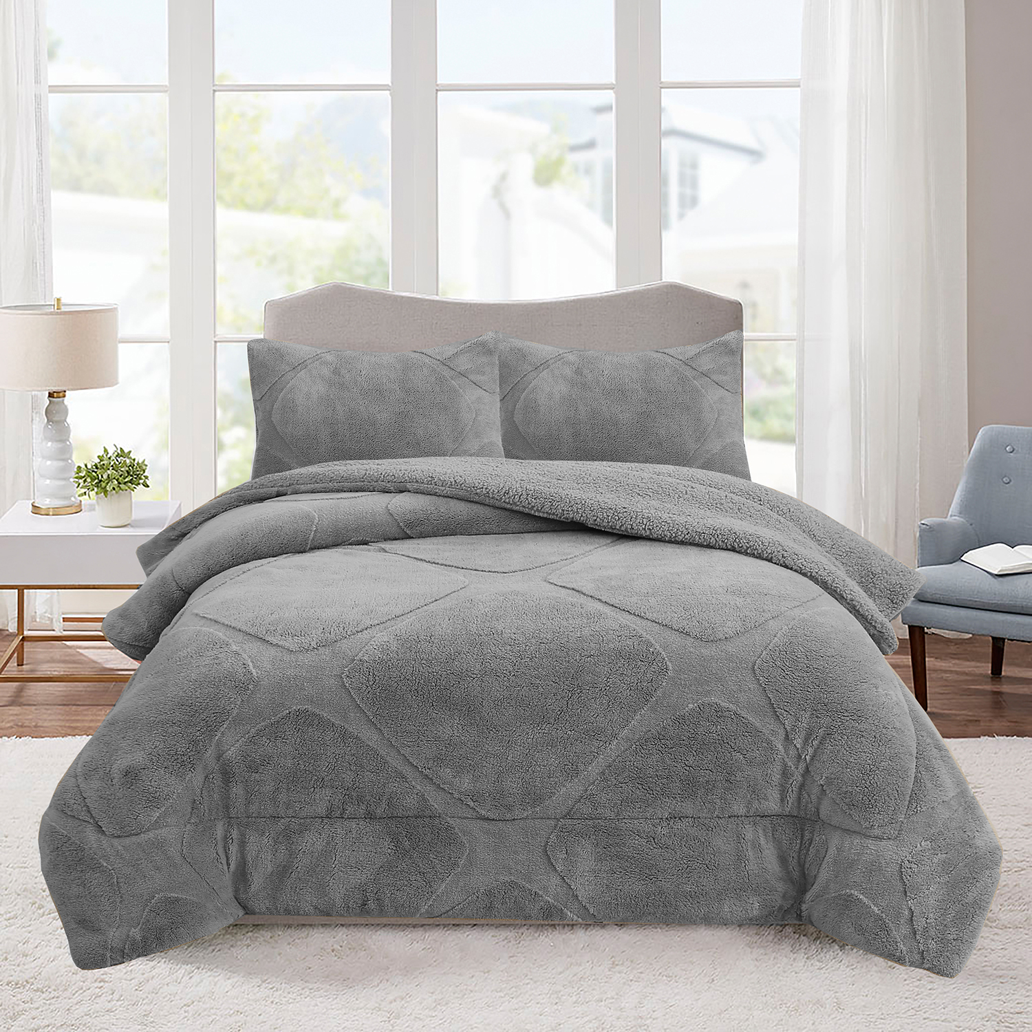 Emireductive jacquard sherpa quilt